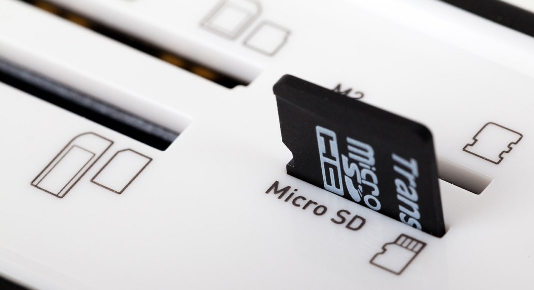 Acheter pour réparer Carte micro SD Lenovo 2 To (1862 Go) avec adaptateur  vers SD, Classe 10, A2, 4K [ Trouble Clic ]