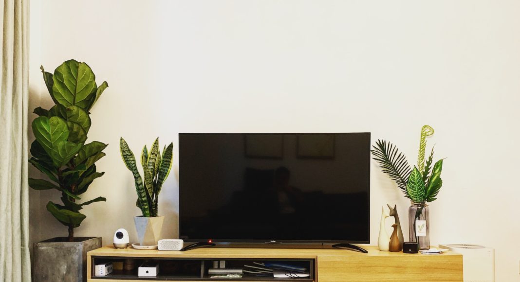 Comment bien nettoyer son écran de TV ?